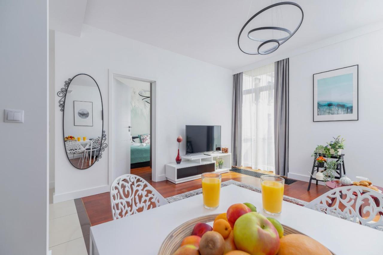 Apartment Lobzowska Cracow By Noclegi Renters Cracovia Esterno foto