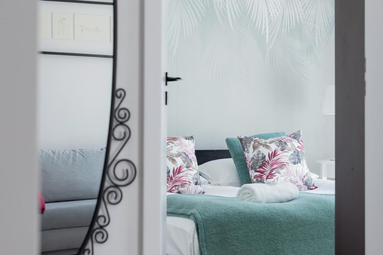 Apartment Lobzowska Cracow By Noclegi Renters Cracovia Esterno foto